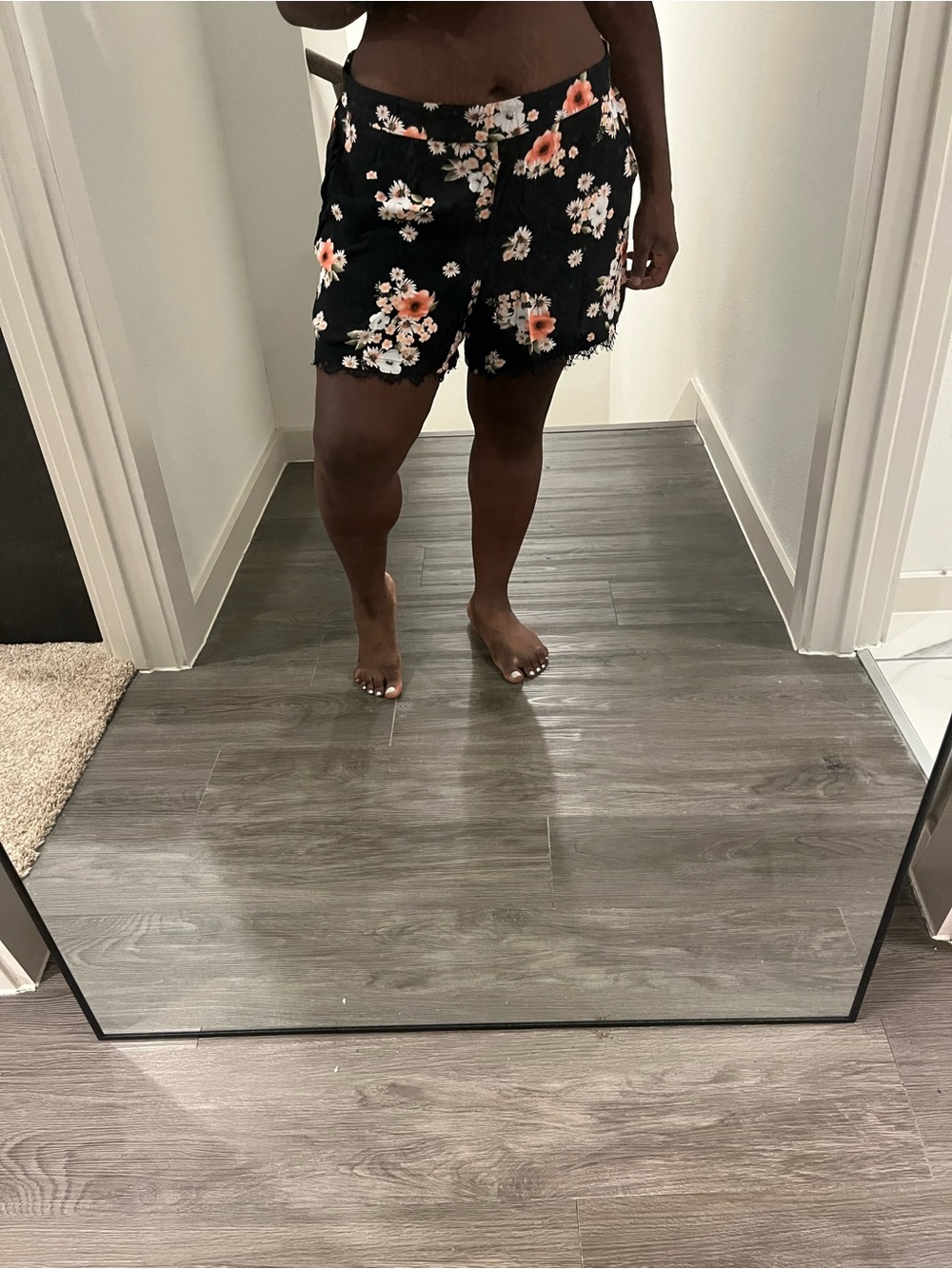 Women's Black Floral Lace-Trim Shorts